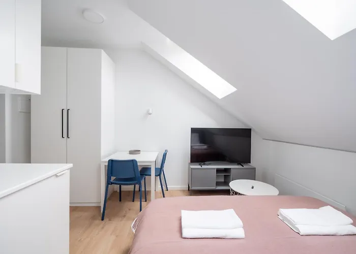 Brand New Luma By Reside Baltic דירה *