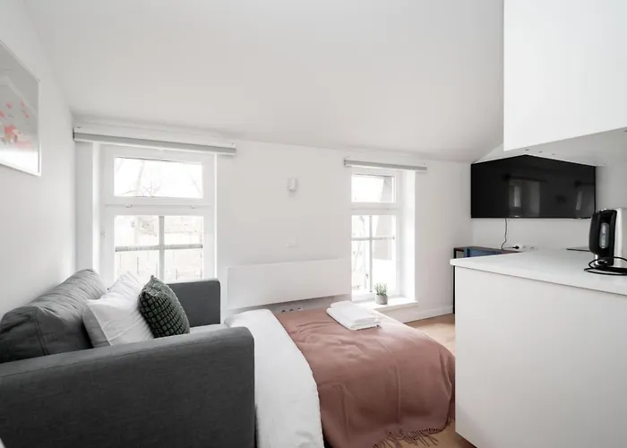 Brand New Luma By Reside Baltic Apartment *