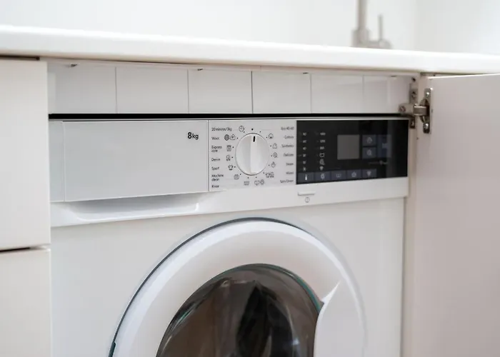 Brand New Luma By Reside Baltic *