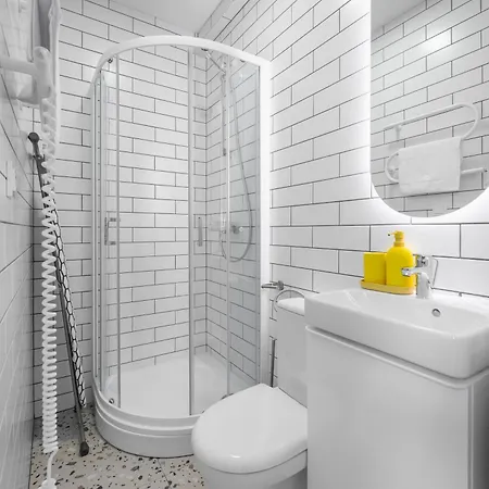 Brand New Luma By Reside Baltic *