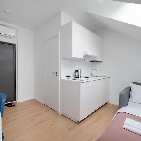 Brand New Luma By Reside Baltic Apartman